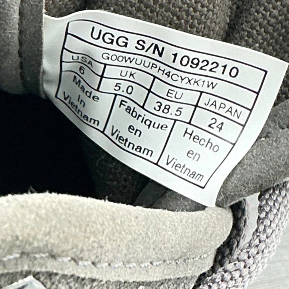 UGG Mens Size 6 Neumel Ripstop Grey Suede Lace Up Ankle Boots